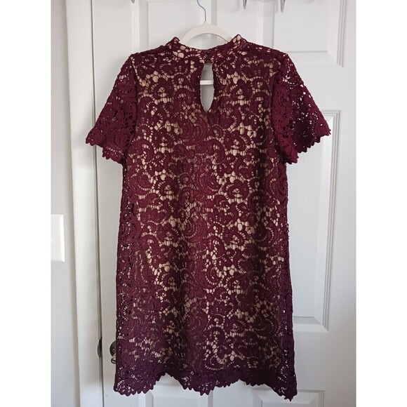 Blu Pepper Mini Dress Short Sleeve Lace Large Halter Neck Burgundy Size 8 - Picture 2 of 5